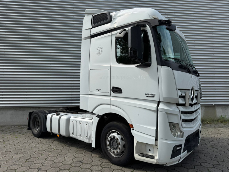 Mercedes-Benz Actros 1845 / Euro 5 / 2 Tanks / 2 In Stock - Tractor head: gambar 2 Mercedes-Benz Actros 1845 / Euro 5 / 2 Tanks / 2 In Stock - Tractor head: gambar 2