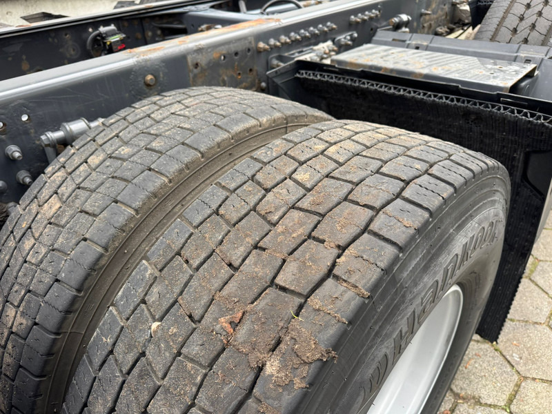 Truk sasis Volvo FM 410 / 8X4 / I-Shift / ADR / Tridem / TUV: 6-2026 / NL Truck: gambar 20 Truk sasis Volvo FM 410 / 8X4 / I-Shift / ADR / Tridem / TUV: 6-2026 / NL Truck: gambar 20