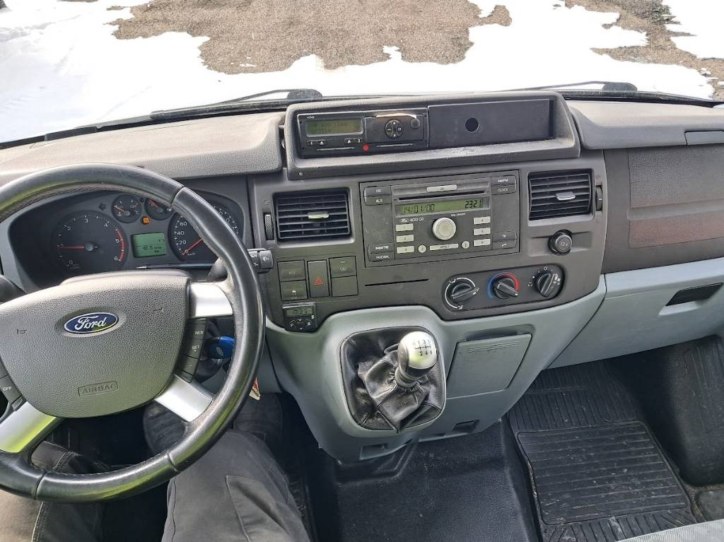 Ford Transit 125 T350 6hlö jatko-ohjaamo - Van panel: gambar 5 Ford Transit 125 T350 6hlö jatko-ohjaamo - Van panel: gambar 5