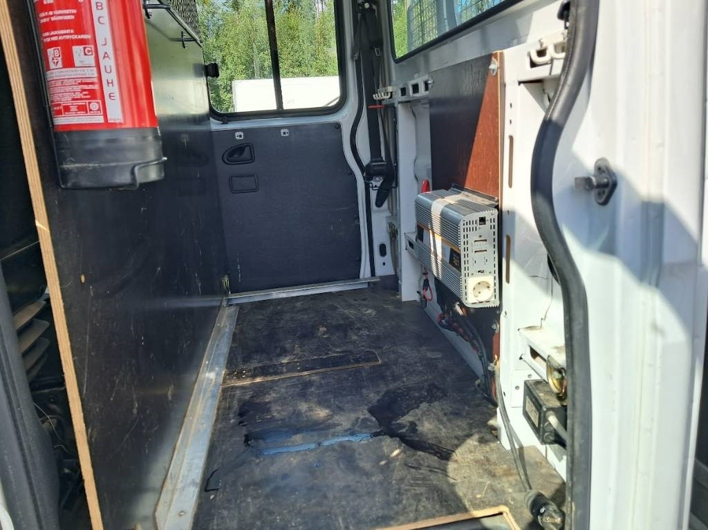 Iveco Daily 70 C17 Doppel 3.0 - Truk flatbed: gambar 5 Iveco Daily 70 C17 Doppel 3.0 - Truk flatbed: gambar 5