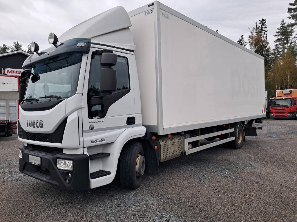 Iveco Eurocargo 120-250 Umpikori SSC-Heat System - Truk box: gambar 1 Iveco Eurocargo 120-250 Umpikori SSC-Heat System - Truk box: gambar 1