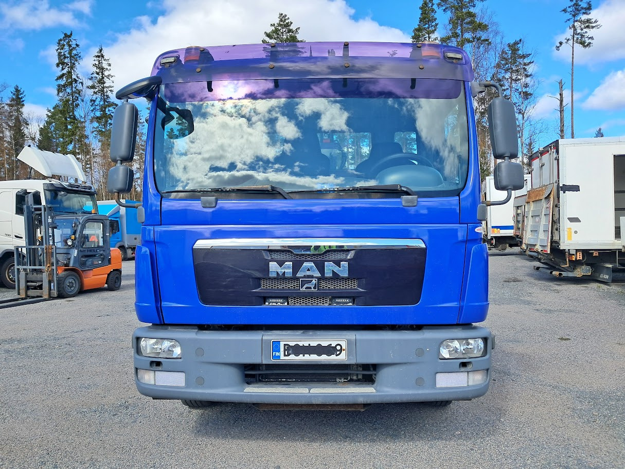 Man TGL 8.150 - Truk derek: gambar 3 Man TGL 8.150 - Truk derek: gambar 3