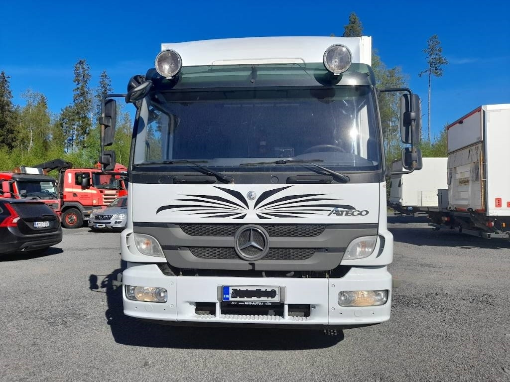 Mercedes-Benz Atego - Truk box: gambar 2 Mercedes-Benz Atego - Truk box: gambar 2