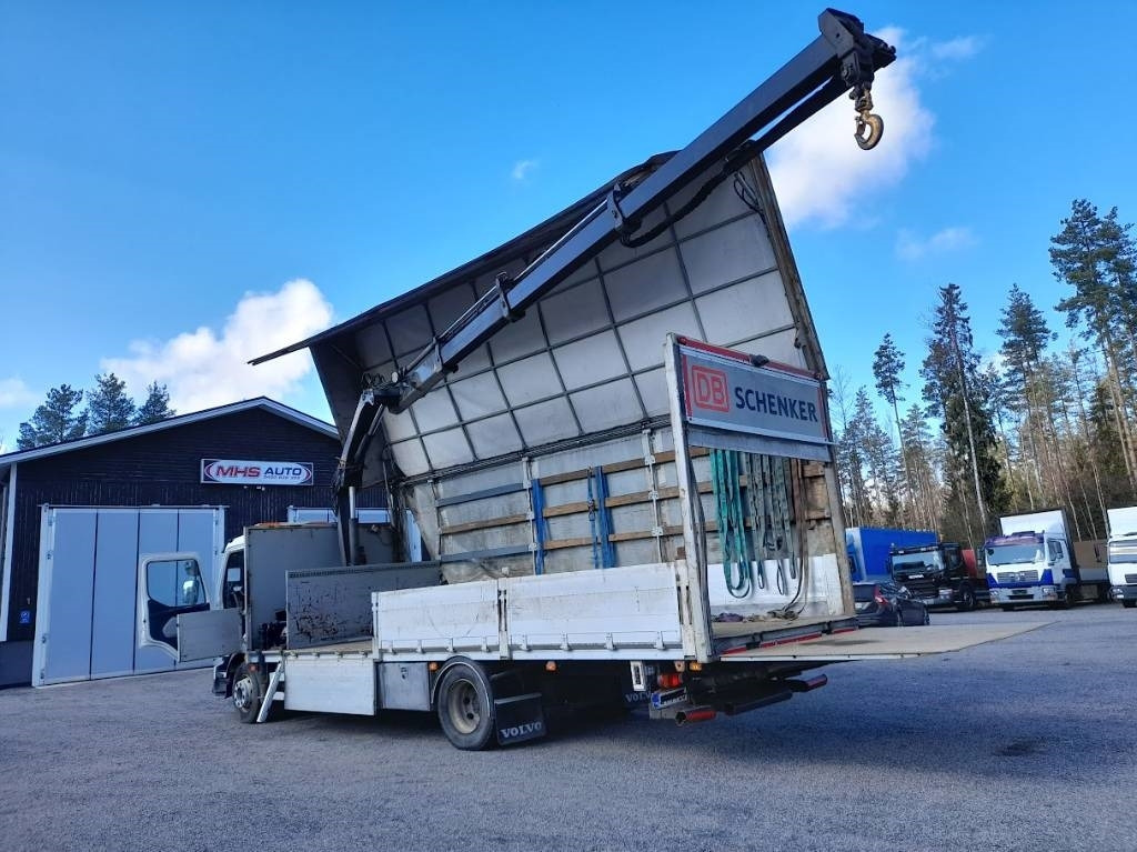 Volvo FL 240 - Truk derek: gambar 2 Volvo FL 240 - Truk derek: gambar 2