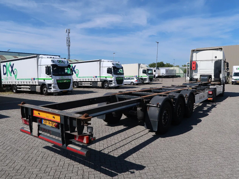 Renders FCC, BPW 2x20/40/45 FT, TUV, NL Trailer, TOP! - Semi-trailer pengangkut mobil: gambar 5 Renders FCC, BPW 2x20/40/45 FT, TUV, NL Trailer, TOP! - Semi-trailer pengangkut mobil: gambar 5