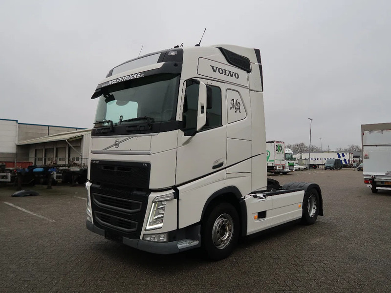 Volvo FH 460 4x2, Globe, LA chass, 2 tanks, ACC, TOP! - Tractor head: gambar 1 Volvo FH 460 4x2, Globe, LA chass, 2 tanks, ACC, TOP! - Tractor head: gambar 1