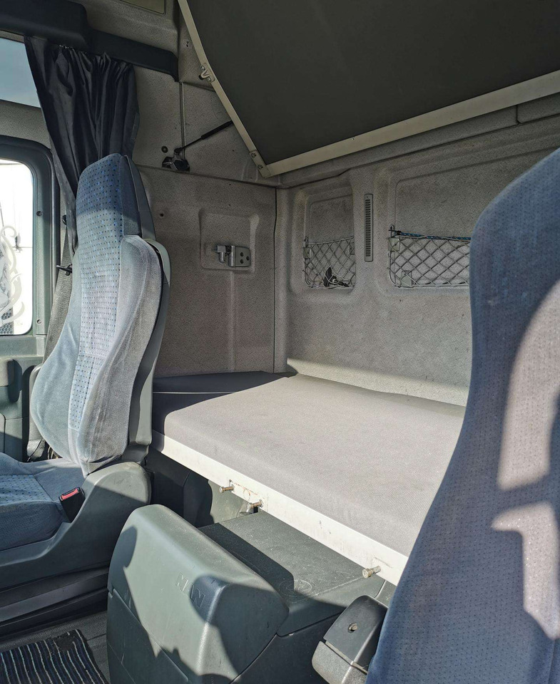 MAN 18.430 - Tractor head: gambar 5 MAN 18.430 - Tractor head: gambar 5