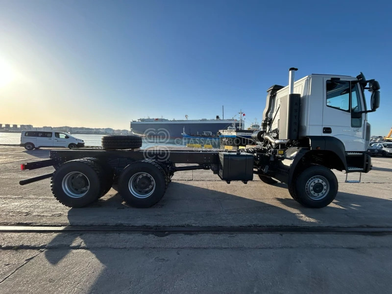 ASTRA HD9 6x6 CHASSIS - Barcelona Stock - Truk sasis: gambar 4 ASTRA HD9 6x6 CHASSIS - Barcelona Stock - Truk sasis: gambar 4