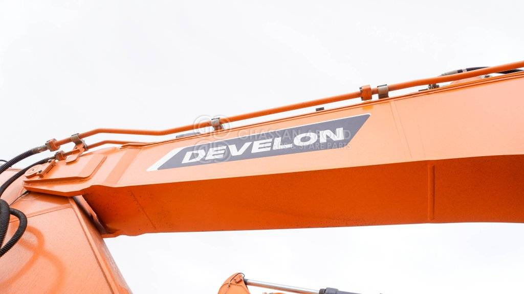 Ekskavator perayap Develon DX360LCA-7M Crawler Excavator MY2025: gambar 10