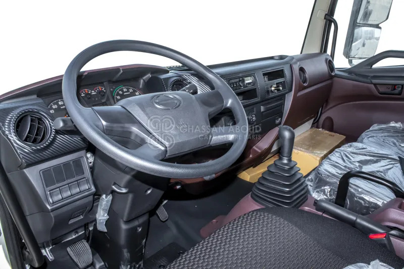 Hino 500 FD 4x2 Chassis - Truk sasis: gambar 5 Hino 500 FD 4x2 Chassis - Truk sasis: gambar 5