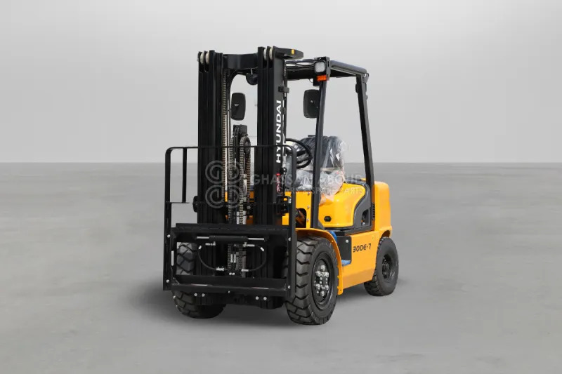 Hyundai Forklift 30DE-7 3 TONS DIESEL 3 STAGE - Forklift diesel: gambar 2 Hyundai Forklift 30DE-7 3 TONS DIESEL 3 STAGE - Forklift diesel: gambar 2