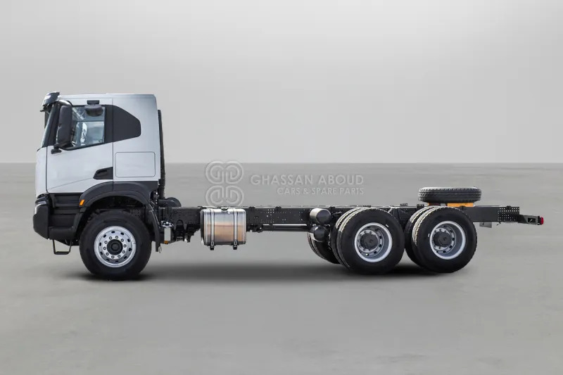 IVECO T-WAY AT380T47H 6X4 R24 TYRES CHASSIS - Barcelona Stock - Truk sasis: gambar 4 IVECO T-WAY AT380T47H 6X4 R24 TYRES CHASSIS - Barcelona Stock - Truk sasis: gambar 4