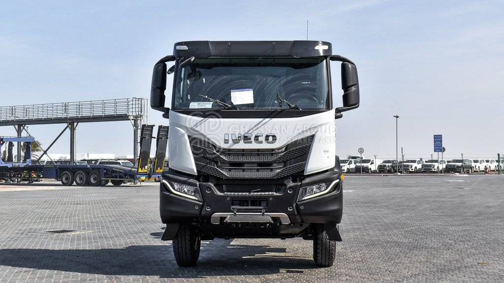 IVECO T-WAY Chassis 6×4 AT380T47H WHEELBASE 4500 MY24 - Truk sasis: gambar 2 IVECO T-WAY Chassis 6×4 AT380T47H WHEELBASE 4500 MY24 - Truk sasis: gambar 2