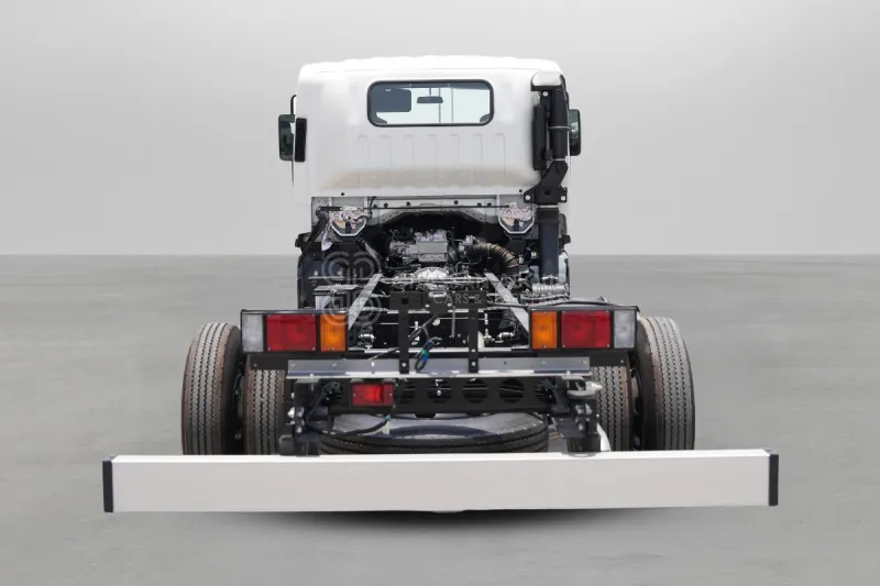 Isuzu NPR 85K 4x2 Long Chassis - Truk sasis: gambar 3 Isuzu NPR 85K 4x2 Long Chassis - Truk sasis: gambar 3