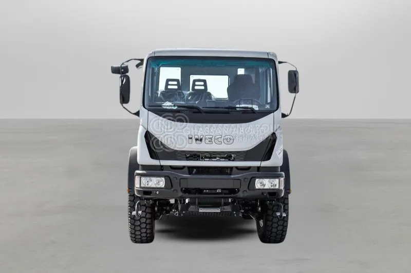 Iveco Euro Cargo ML150 4x4 Chassis - Truk sasis: gambar 1 Iveco Euro Cargo ML150 4x4 Chassis - Truk sasis: gambar 1