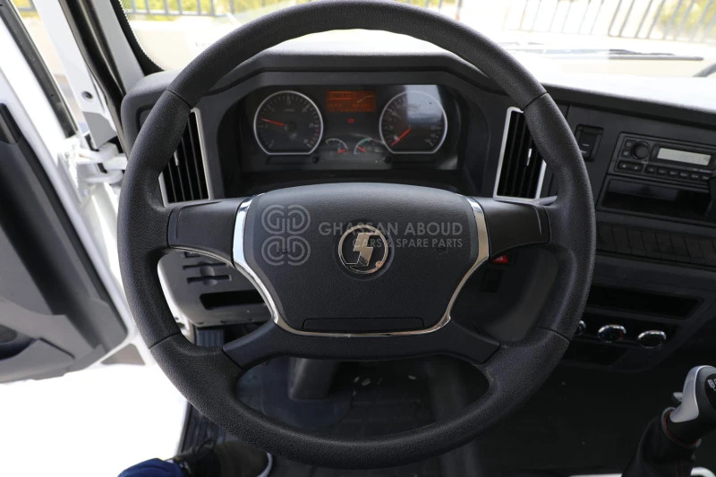 Shacman 4x2 L3000 Chassis - Truk sasis: gambar 5 Shacman 4x2 L3000 Chassis - Truk sasis: gambar 5