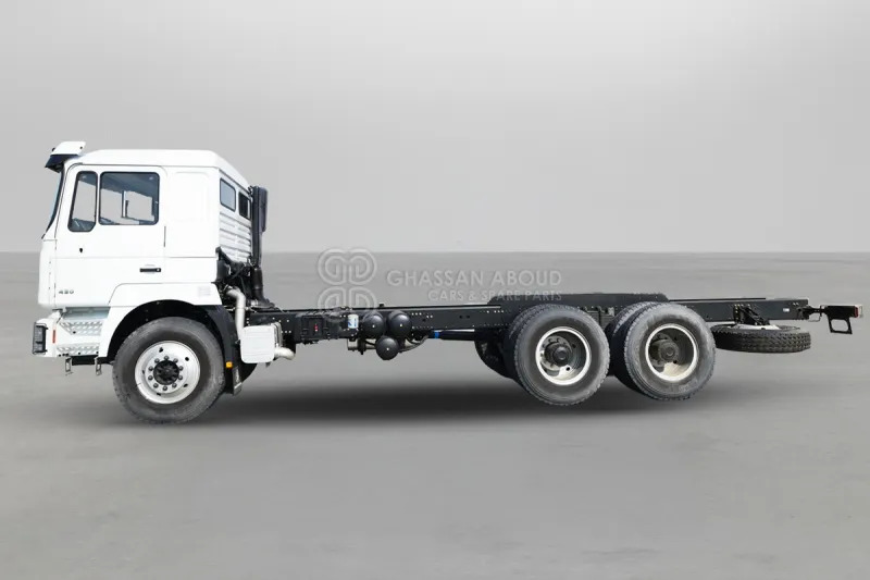 Shacman 6x4 F3000 Chassis - Truk sasis: gambar 3 Shacman 6x4 F3000 Chassis - Truk sasis: gambar 3