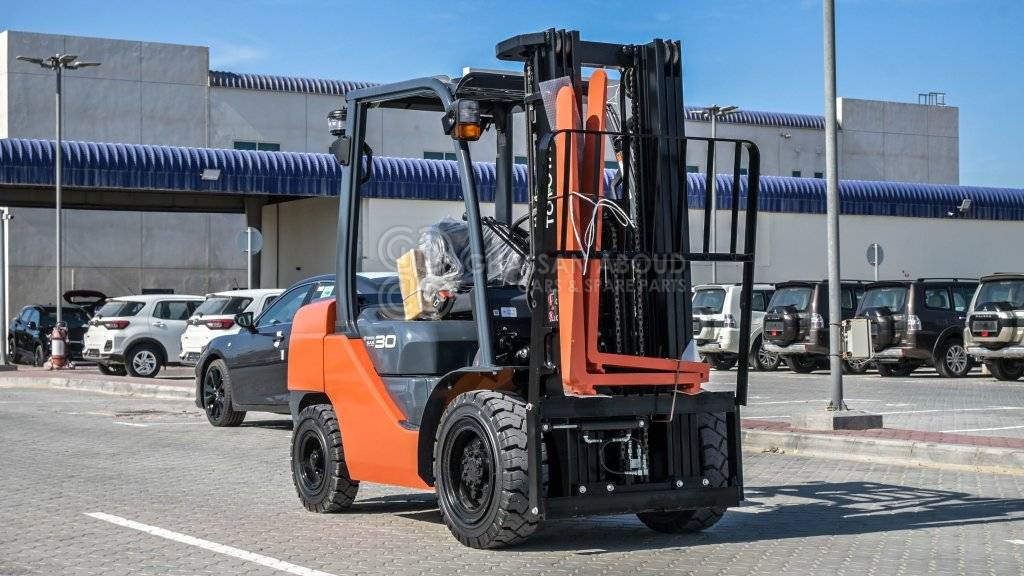 Forklift diesel TOYOTA FORKLIFT DIESEL 3TON 3STAGE, 3LEVER 4500MM W/ SIDE SHIFT MY24: gambar 15