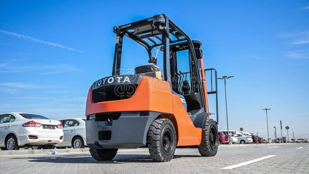 Forklift diesel TOYOTA FORKLIFT DIESEL 3TON 3STAGE, 3LEVER 4500MM W/ SIDE SHIFT MY24: gambar 18