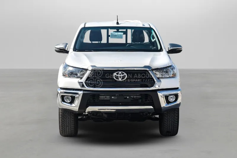 Toyota Hilux 4X4 Double Cabin - Truk pikap, Van kombi: gambar 2 Toyota Hilux 4X4 Double Cabin - Truk pikap, Van kombi: gambar 2