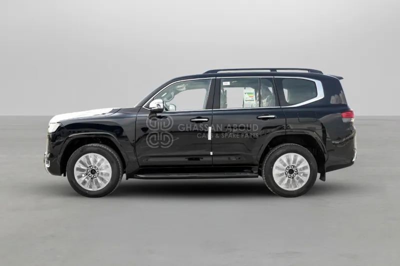 Toyota Land Cruiser 300 4x4 - Mobil SUV: gambar 4 Toyota Land Cruiser 300 4x4 - Mobil SUV: gambar 4