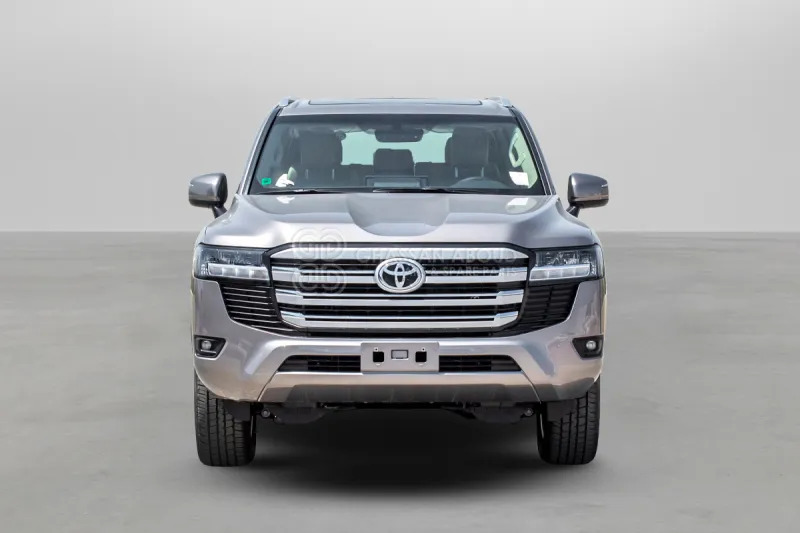 Toyota Land Cruiser 300 - Mobil SUV: gambar 2 Toyota Land Cruiser 300 - Mobil SUV: gambar 2