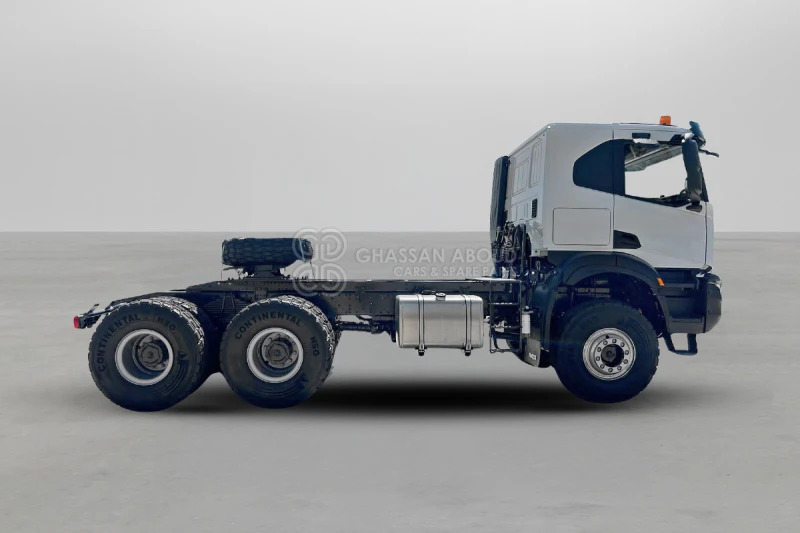 Iveco T-WAY AT720T47WTH 6x6 R20 Tyres Tractor Head - Barcelona Stock - Tractor head: gambar 2 Iveco T-WAY AT720T47WTH 6x6 R20 Tyres Tractor Head - Barcelona Stock - Tractor head: gambar 2