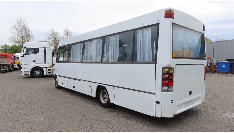 Mercedes-Benz 815 D 31 places! Manual injection - Bus: gambar 5 Mercedes-Benz 815 D 31 places! Manual injection - Bus: gambar 5