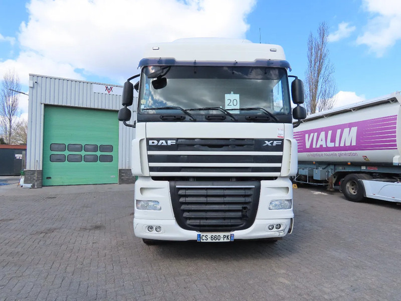 DAF XF 105.460 654164 km EEV Euro5 , 6x2, Retarder, towbar. FRANCE truck! - Truk flatbed: gambar 3 DAF XF 105.460 654164 km EEV Euro5 , 6x2, Retarder, towbar. FRANCE truck! - Truk flatbed: gambar 3