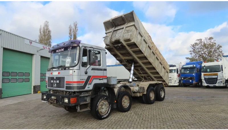 MAN 35.362 8x4 Euro 2, ZF manual gearbox, VERY clean - Truk jungkit: gambar 1 MAN 35.362 8x4 Euro 2, ZF manual gearbox, VERY clean - Truk jungkit: gambar 1