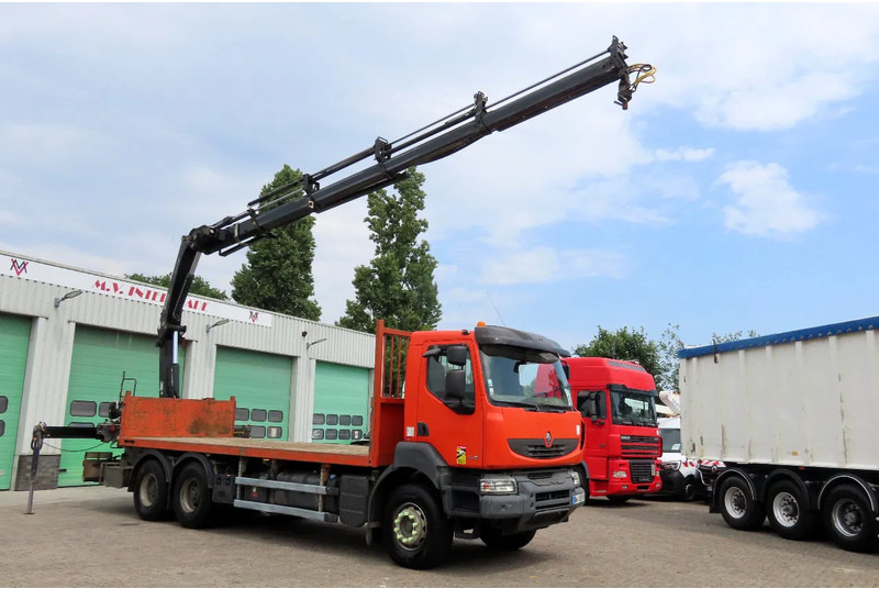 Renault Kerax 430 HIAB 211 EP4 , 6x4 - Truk derek: gambar 1 Renault Kerax 430 HIAB 211 EP4 , 6x4 - Truk derek: gambar 1