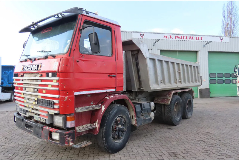 Scania 142H 6x4, Full spring, Very clean - Truk jungkit: gambar 2 Scania 142H 6x4, Full spring, Very clean - Truk jungkit: gambar 2