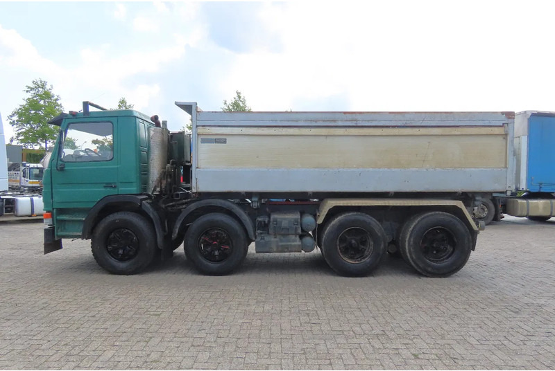 Scania P113-360 8x4 FULL SPRING! SUPER CONDITION! - Truk jungkit: gambar 5 Scania P113-360 8x4 FULL SPRING! SUPER CONDITION! - Truk jungkit: gambar 5