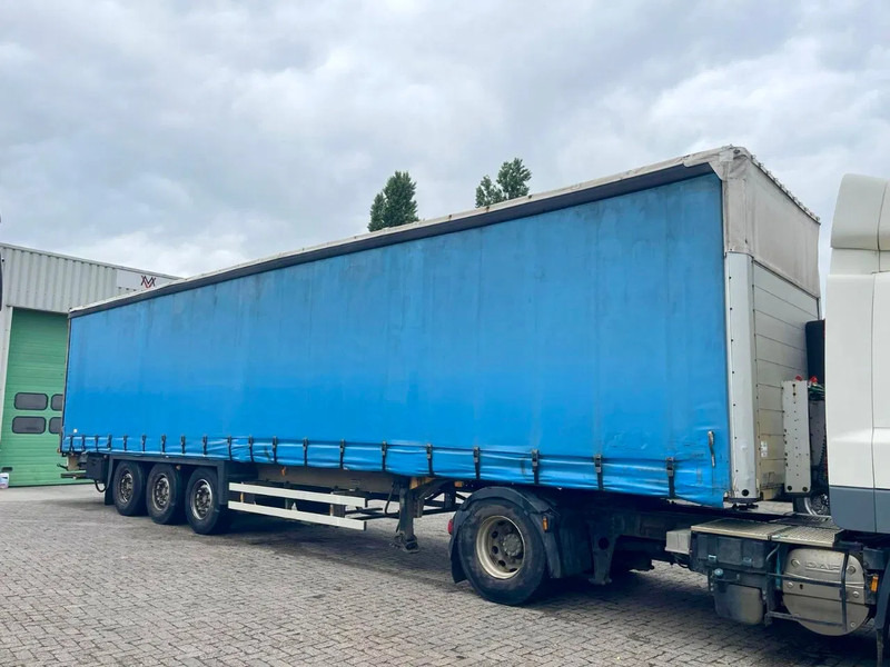 Schmitz Cargobull SAF, VERY GOOD CONDITION - Semi-trailer dengan terpal samping: gambar 1 Schmitz Cargobull SAF, VERY GOOD CONDITION - Semi-trailer dengan terpal samping: gambar 1