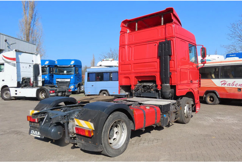 Tractor head DAF XF 105.460 2 beds, 2 tanks: gambar 7 Tractor head DAF XF 105.460 2 beds, 2 tanks: gambar 7