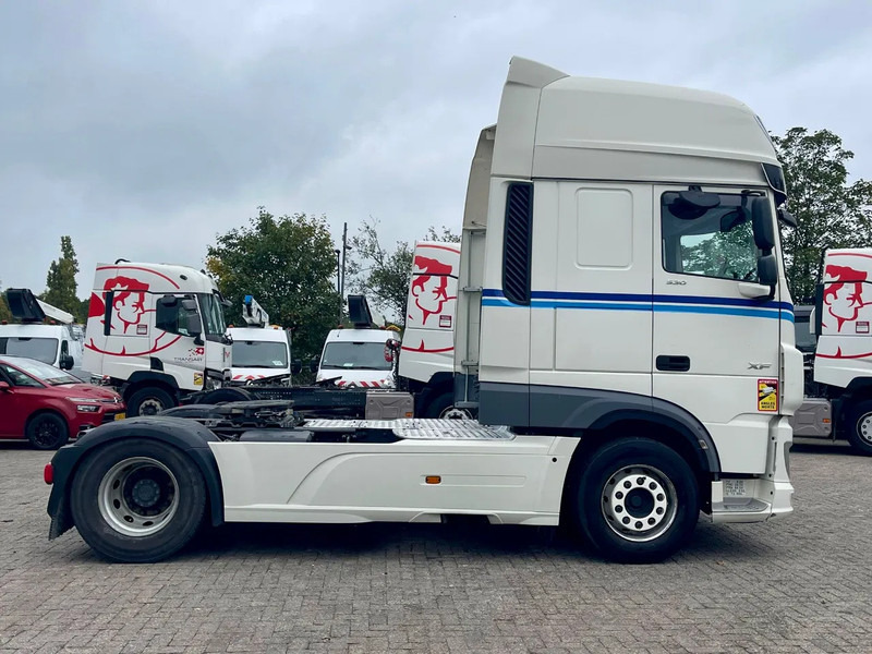 DAF XF 530 PARKING CLIMA, FRIGO - Tractor head: gambar 4 DAF XF 530 PARKING CLIMA, FRIGO - Tractor head: gambar 4