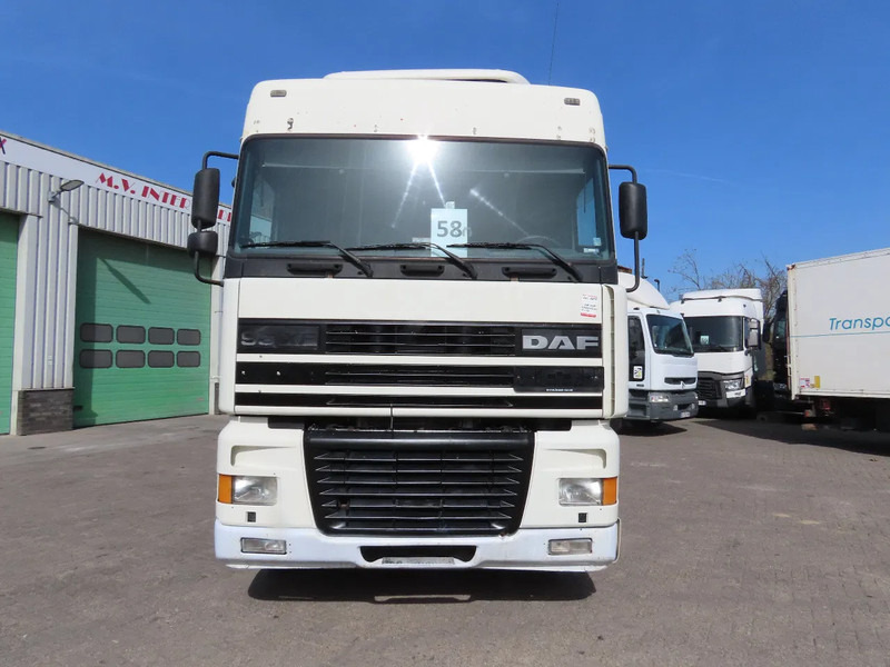 DAF XF 95.480 E4 type, Manual ger, Manual. Great state - Tractor head: gambar 2 DAF XF 95.480 E4 type, Manual ger, Manual. Great state - Tractor head: gambar 2