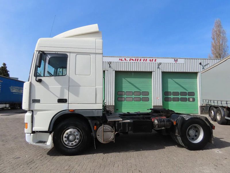 DAF XF 95.480 E4 type, Manual ger, Manual. Great state - Tractor head: gambar 4 DAF XF 95.480 E4 type, Manual ger, Manual. Great state - Tractor head: gambar 4