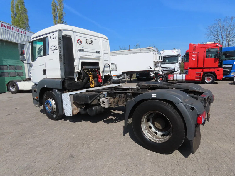 MAN TGA 18.390 Manual gear - Tractor head: gambar 5 MAN TGA 18.390 Manual gear - Tractor head: gambar 5