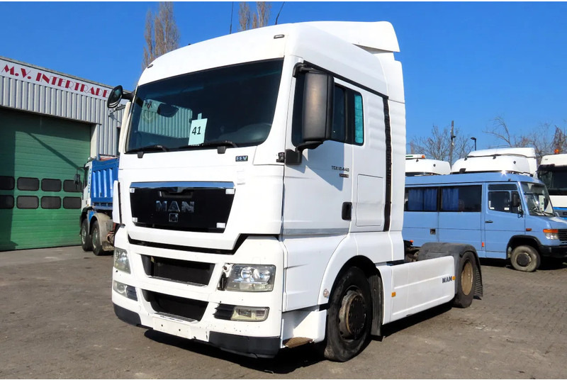 MAN TGX 14.440 RETARDER, FRIGO, 2 beds - Tractor head: gambar 2 MAN TGX 14.440 RETARDER, FRIGO, 2 beds - Tractor head: gambar 2