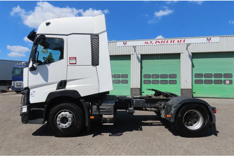 Renault T460 X- ROAD, RETARDER, Euro 6, (ORIGINAL FRANCE TRUCK) - Tractor head: gambar 4 Renault T460 X- ROAD, RETARDER, Euro 6, (ORIGINAL FRANCE TRUCK) - Tractor head: gambar 4