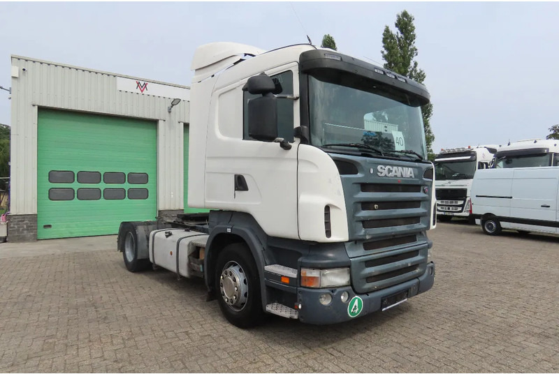 Scania R420 2 tanks, 2 beds, manual gearbox - Tractor head: gambar 1 Scania R420 2 tanks, 2 beds, manual gearbox - Tractor head: gambar 1
