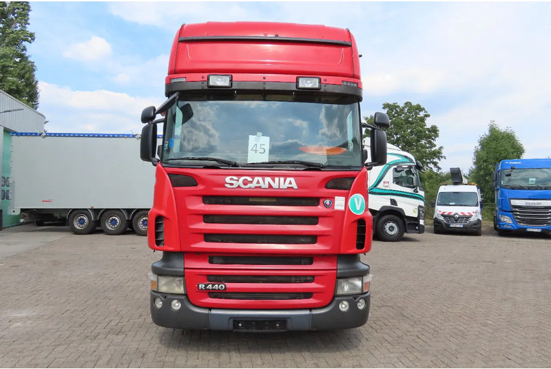 Scania R440 2 tanks Frigo, 927381km, no rust chassis - Tractor head: gambar 2 Scania R440 2 tanks Frigo, 927381km, no rust chassis - Tractor head: gambar 2