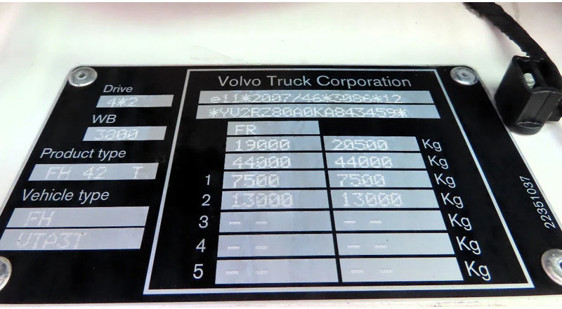 Tractor head Volvo FH 460 BB-560-J NL truck, LNG,, FRIGO: gambar 7