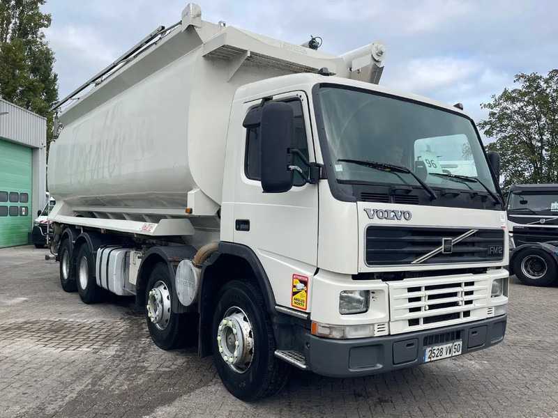 Volvo FM 12.380 8X4 SILO AUGER / AIR GREAT CONDITION / fully serviced! - Truk tangki: gambar 4 Volvo FM 12.380 8X4 SILO AUGER / AIR GREAT CONDITION / fully serviced! - Truk tangki: gambar 4