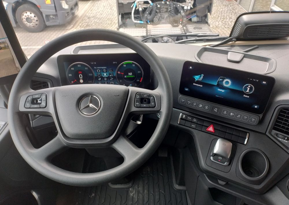 Mercedes-Benz Actros - Tractor head: gambar 5 Mercedes-Benz Actros - Tractor head: gambar 5