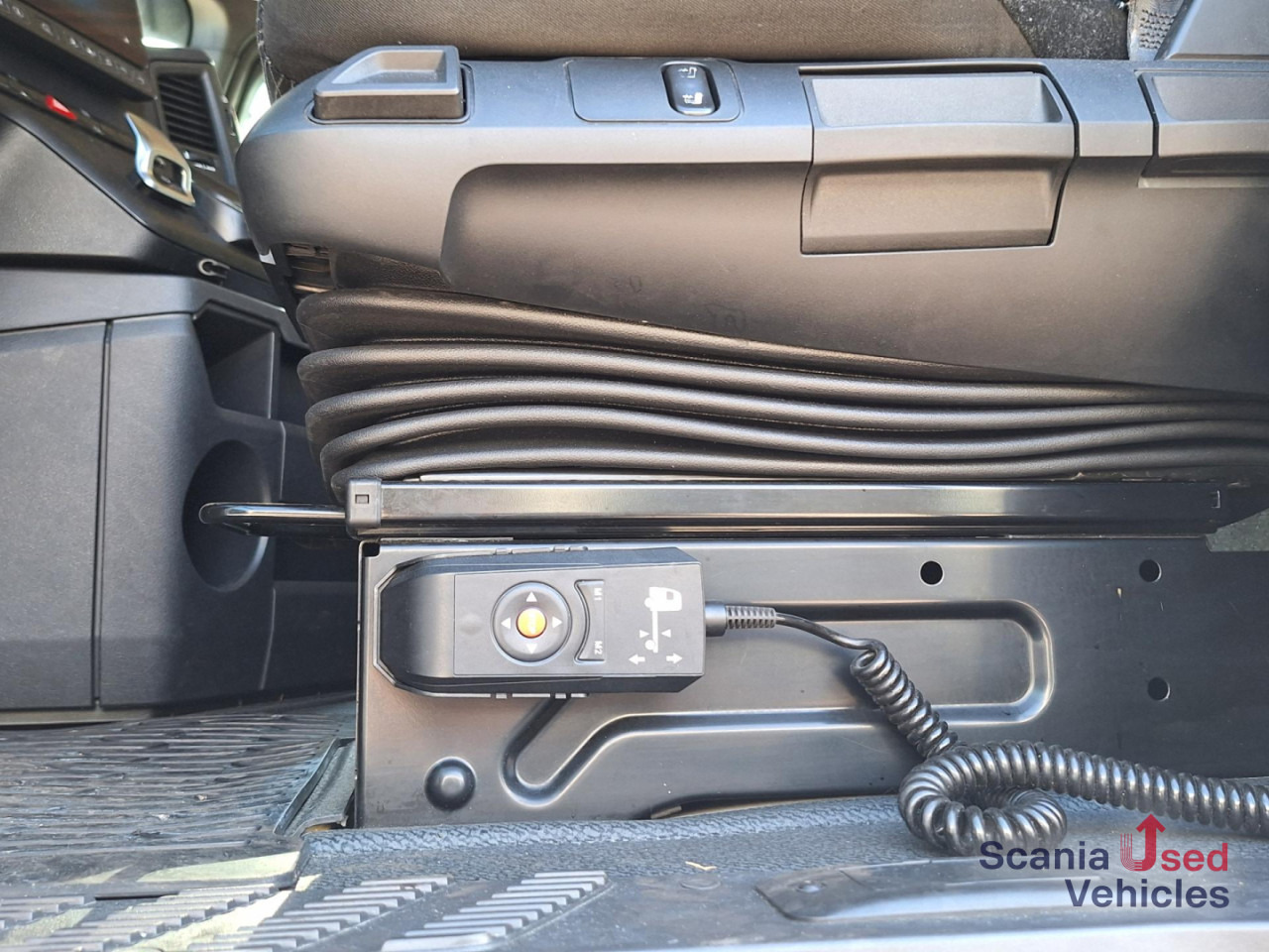 MERCEDES-BENZ Actros 1848 Retarder 4 Stück !! - Tractor head: gambar 5 MERCEDES-BENZ Actros 1848 Retarder 4 Stück !! - Tractor head: gambar 5