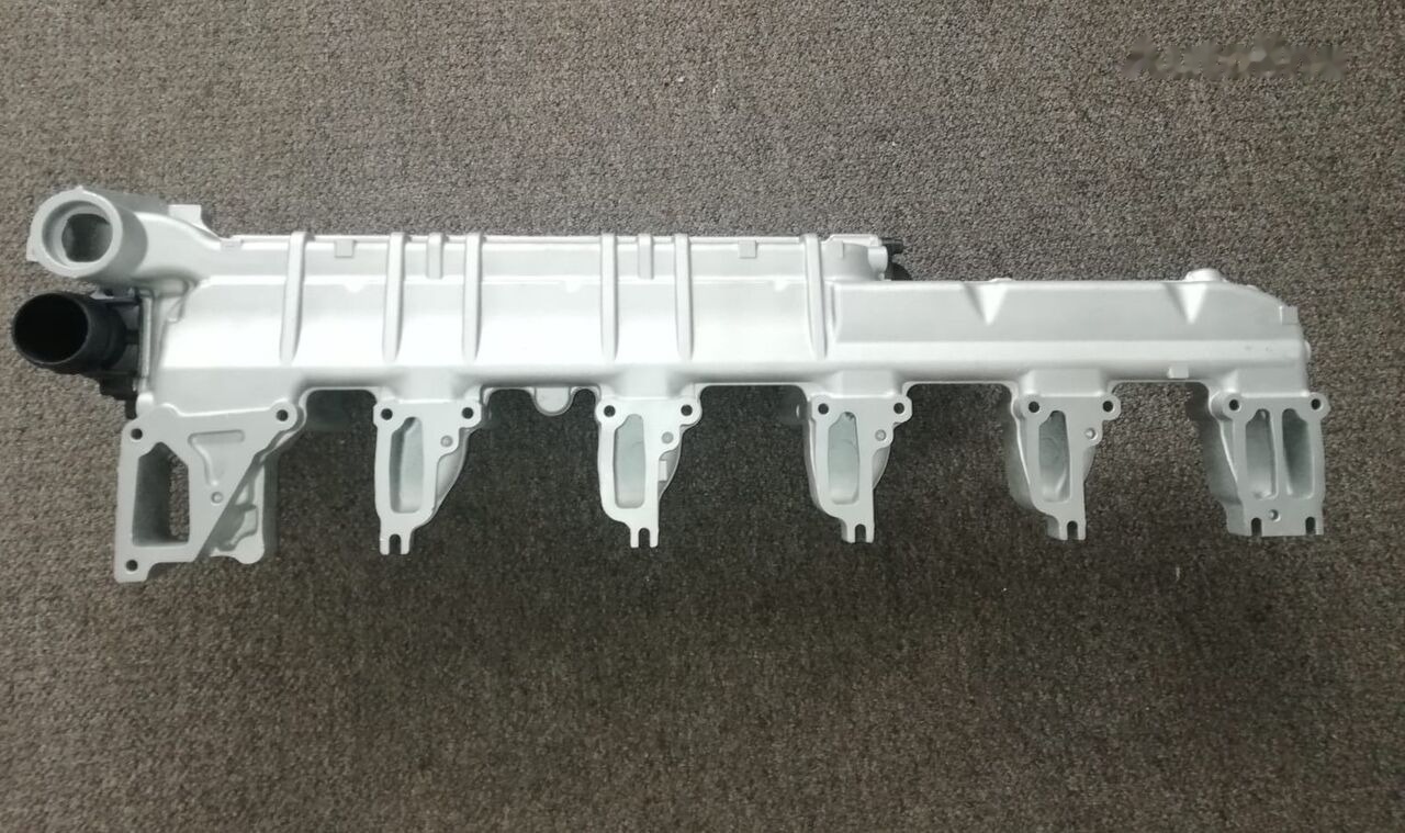Mercedes-Benz EGR COOLER 4711404875 / 9361421679 / 4711421909 / 4711421809 / 4 Mercedes-Benz ACTROS MP4 truck - Suku Cadang Mesin untuk Truk: gambar 1 Mercedes-Benz EGR COOLER 4711404875 / 9361421679 / 4711421909 / 4711421809 / 4 Mercedes-Benz ACTROS MP4 truck - Suku Cadang Mesin untuk Truk: gambar 1
