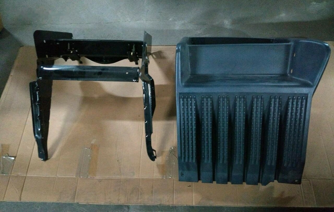 Scania COVER REPAIR KIT STEPS+SIDE BRACKETS+PLASTIC COVER Scania R, CR/CP - Baterai untuk Truk: gambar 2 Scania COVER REPAIR KIT STEPS+SIDE BRACKETS+PLASTIC COVER Scania R, CR/CP - Baterai untuk Truk: gambar 2