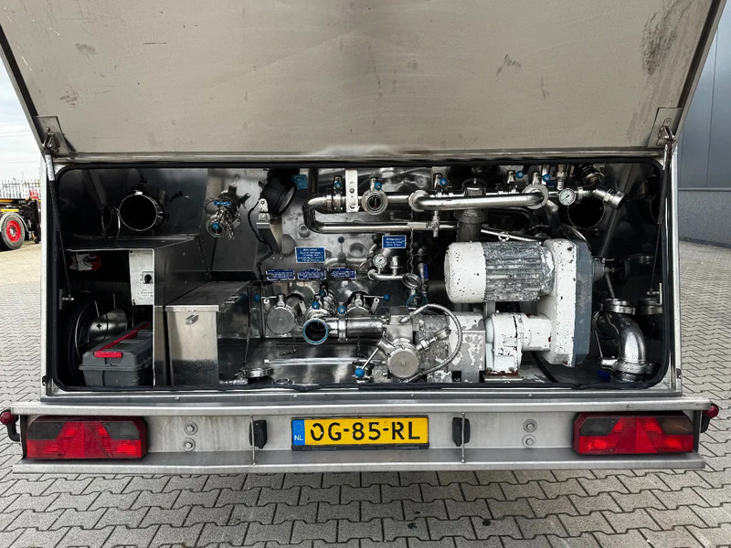 Feldbinder LEBENSMITTEL / LEVENSMIDDELEN FOOD / 33.500L / 3-COMP / PUMPE / INOX / NL-trailer / APK: 10-2026 - Semi-trailer tangki: gambar 5 Feldbinder LEBENSMITTEL / LEVENSMIDDELEN FOOD / 33.500L / 3-COMP / PUMPE / INOX / NL-trailer / APK: 10-2026 - Semi-trailer tangki: gambar 5